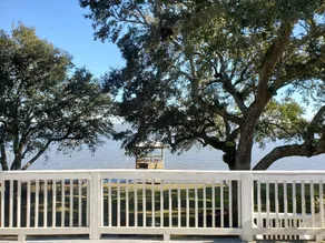 Sunrise Bay Cottage - Image 3