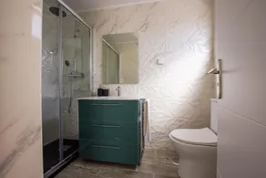 Great for resting, nice house with aio - Image 2
