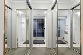 Central Heights ~ 2Bed/2Bath/Car/Pool/Views ~ CBD - Image 5