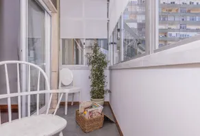 Cozy 3 bedroom apartment in front of the subway - Image 5