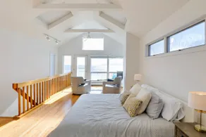 Cheerful 3 Bedroom Cottage with Fire Place - Image 3