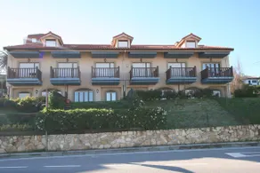 Raquel's Balcony - Image 2