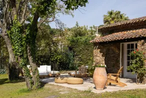 Modern New Stone Provencal Villa W/ Lxrious Garden - Image 4