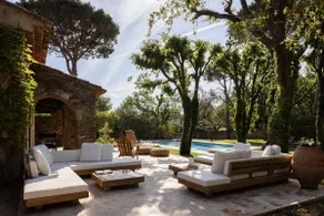 Modern New Stone Provencal Villa W/ Lxrious Garden - Image 3