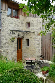 Le Mas Milod and its rooms welcome you - Image 2