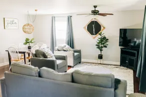 Freda's Place - Image 2