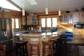 Eclectic Log Home - Image 4