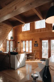 Cardinal de Beauvoir♥ 4Season Spa ☼ AC ☼ Lakefront ↟ Wood Fireplace ♡ St-Calixte - Image 4