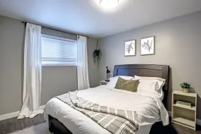 Historical Highlands Beautiful Modern Home - Image 3