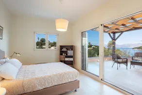 Villa Breeze & Villa Coco by Konnect, Avlaki Beach - Image 3