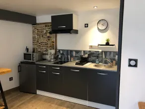 Lovely quiet studio - Image 3