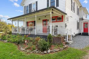 7 BR historic manor house with A/C near Jay Peak. - Image 4
