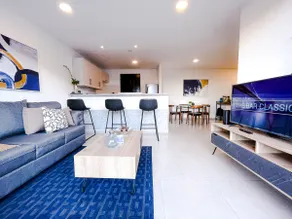 ✰Contemporary and equipped penthouse w grand view✰ - Image 3