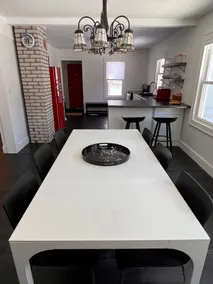 The Beatles House (newly reno w/heated garage) - Image 4
