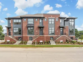 Brownstone in the Heart of Downtown Westfield! - Image 2