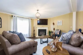 Countryside Cottage Suite A - Image 3
