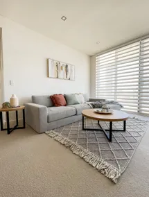 Luxury 3 Bedroom Apartment in CBD - Image 5