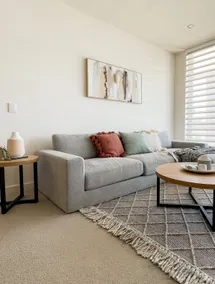 Luxury 3 Bedroom Apartment in CBD - Image 3