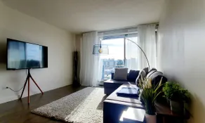 Best Location, 17 Ave, Downtown, 1 Bed, Parking,AC - Image 4