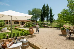 Fazenda de vinho Romignano. Sua casa na Toscana. - Image 5