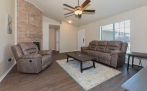 Beautifully Remodeled - 3 Bed/ - Private Home - Image 5