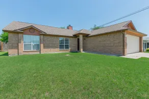 Beautifully Remodeled - 3 Bed/ - Private Home - Image 4