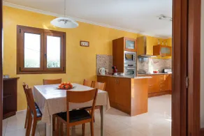 Encantadora Villa Can Albons in Porto Colom, PAX 8 - Image 5