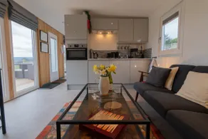 Stunning one bedroom cabin with hot tub gartmore - Image 4