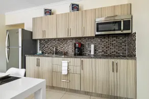 Pearl Aruba Condos - Image 5