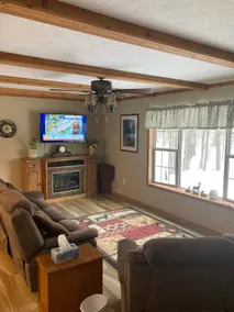 Secluded home near Lake George - Image 5