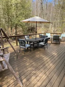 Secluded home near Lake George - Image 2