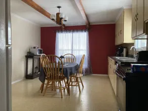 Scenic Country Bungalow - Image 2