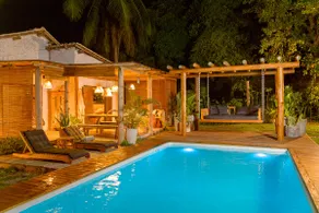 Lunar Mar Guesthouse - LunaMemorias Bungalow - Image 4