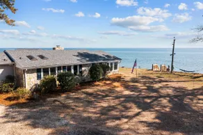 Waterfront Cottage with Private Chesapeake Beach - Image 4