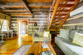 Honeymoon Cabin - Image 2