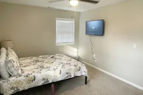 Cozy Home in Central Location, Gboro & High Point! - Image 4