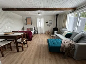 Romantic cottage for two with mountain views - Image 3