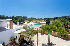 Cana Marina Family Friendly Rural House with Pool - Image 3