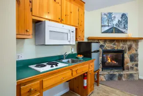 White Rock Cabin - 1 bedroom, ADA Accessible - Image 3
