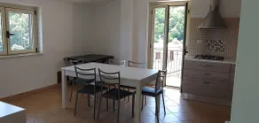 Apartment surrounded by greenery, 5 minutes from the sea - Image 3