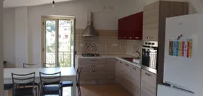 Apartment surrounded by greenery, 5 minutes from the sea - Image 2