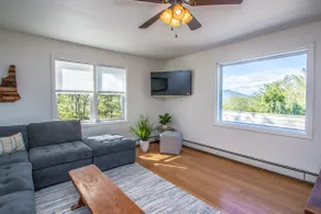 Mtn Top Home w/Views of Mt. Washington & Speakeasy - Image 5