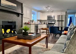 Cozy Wine Country Escape | Near Clifton Inn - Image 3