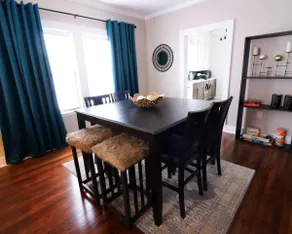 Riverwalk Cottage - Downtown - Image 5
