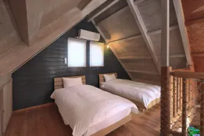 Minimalist forest house for up to 5 people T-Lodge Aone3 Piccolo - Image 5