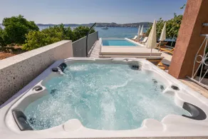 Apartments Sea2/beachfront/breakfast/pool/jacuzzi - Image 5