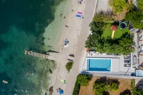Apartments Sea2/beachfront/breakfast/pool/jacuzzi - Image 2