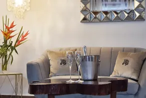 Villa Alejandro -Junior Suite with private kitchen - Image 2