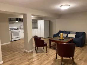 New apt. Spacious, with private entrance. - Image 5