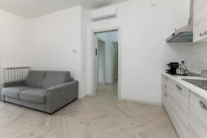 12th Floor Diamond Tower - 72 - Image 5